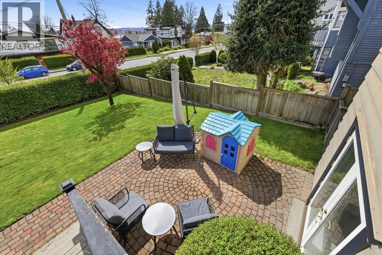424 E Keith Road, North Vancouver, British Columbia  V7L 1V9 - Photo 3 - R3112376