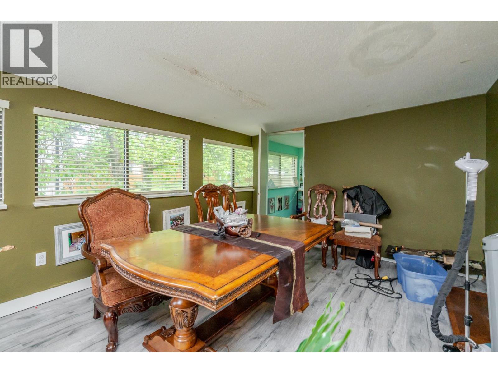 654 Linton Street, Coquitlam, British Columbia  V3J 6J9 - Photo 21 - R3112421