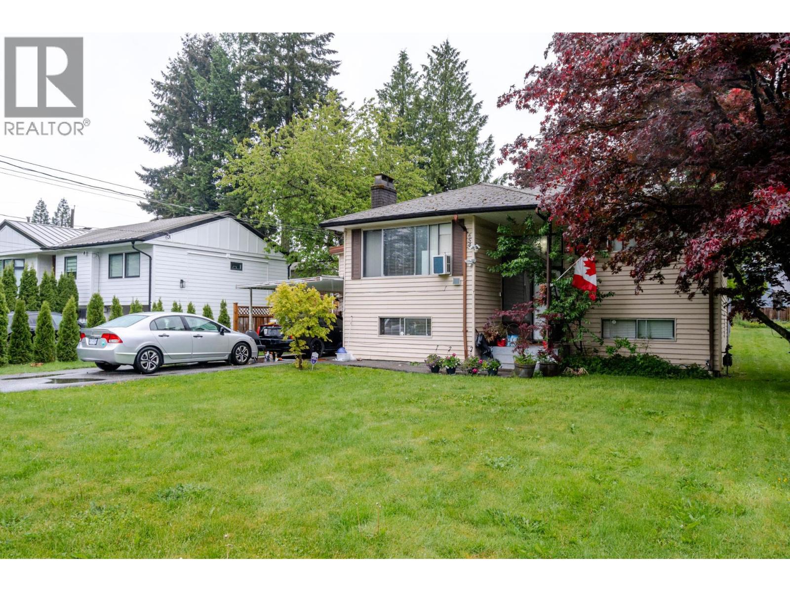 654 Linton Street, Coquitlam, British Columbia  V3J 6J9 - Photo 6 - R3112421