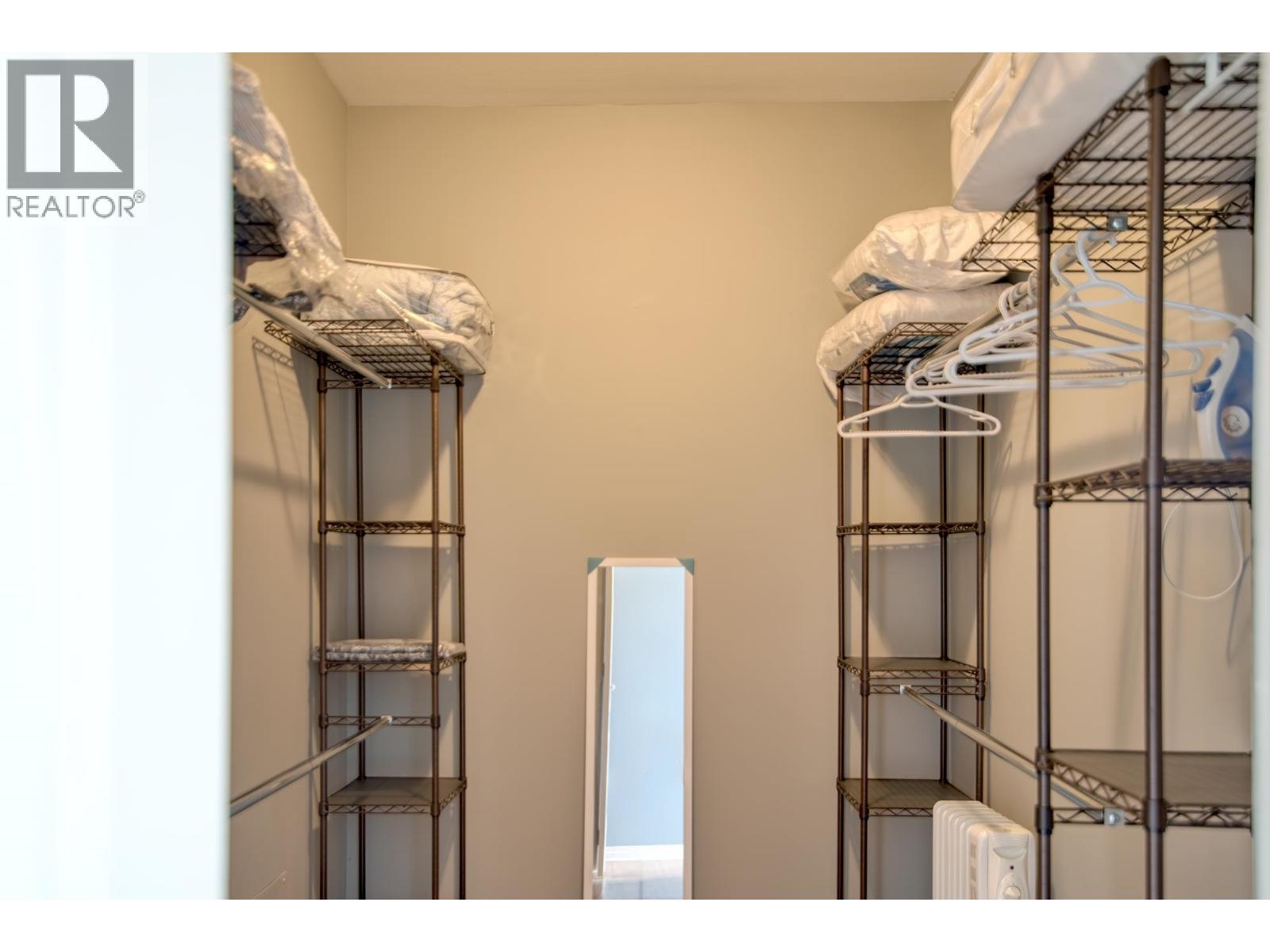 6169 Mika Road, Sechelt, British Columbia  V0N 3A7 - Photo 23 - R3112431