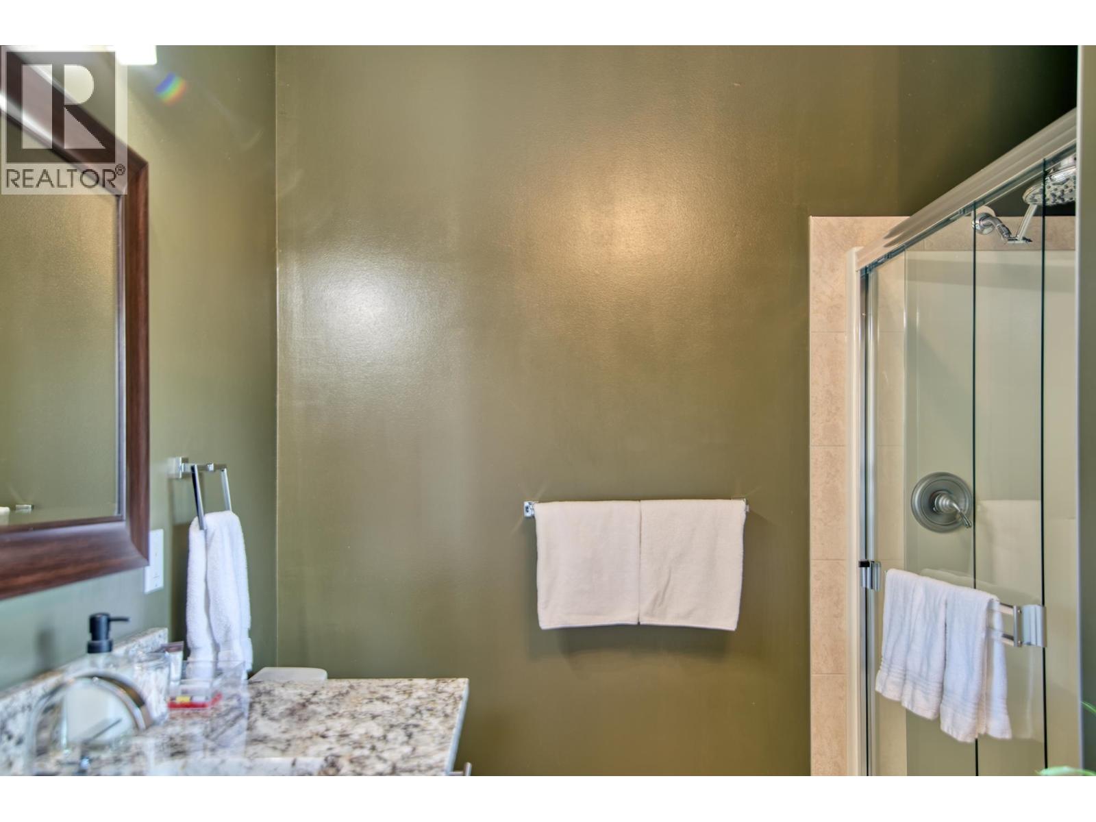 6169 Mika Road, Sechelt, British Columbia  V0N 3A7 - Photo 25 - R3112431