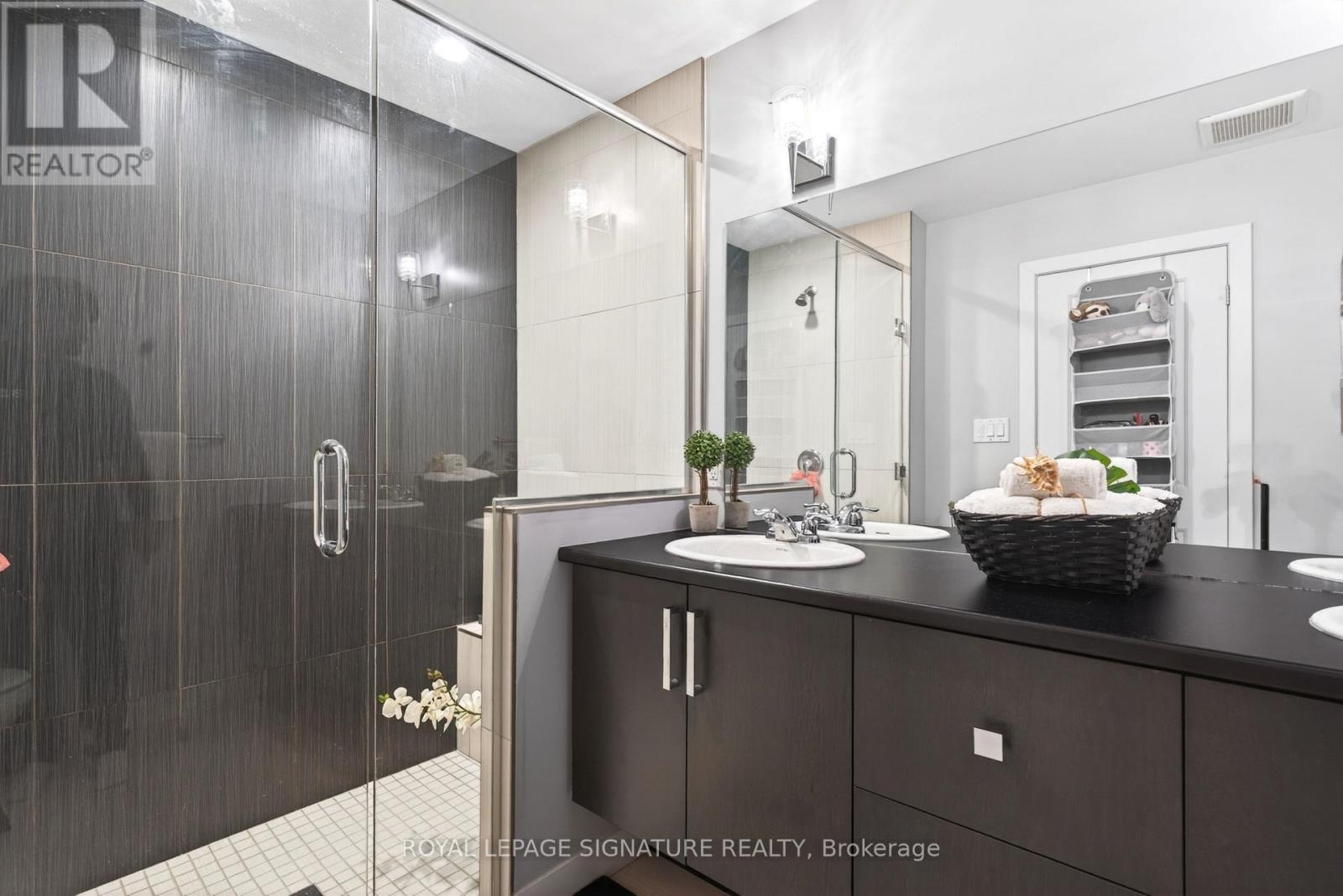 2147 Wateroak Drive, London North (North S), Ontario  N6G 0P9 - Photo 41 - X13005524