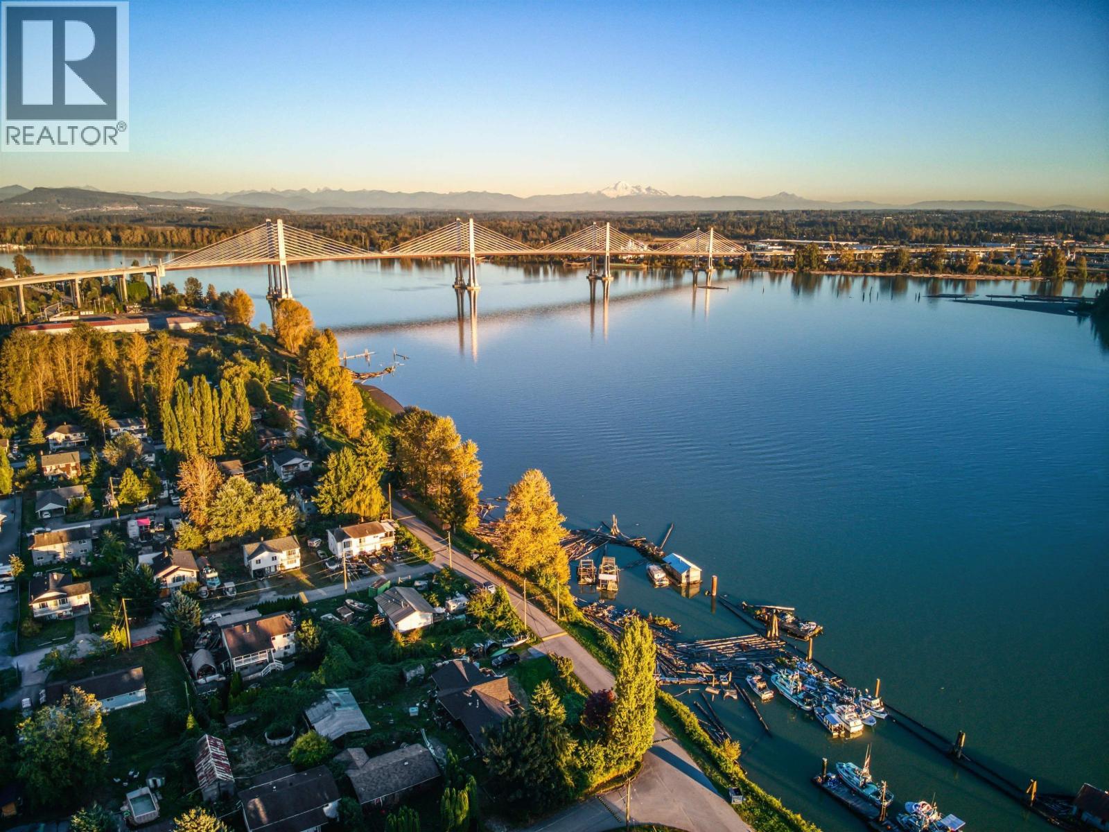 20255 Menzies Road, Pitt Meadows, British Columbia  V3Y 2T9 - Photo 4 - C8077946