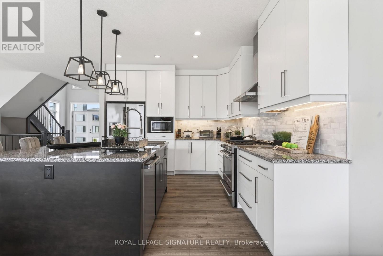 2147 Wateroak Drive, London North (North S), Ontario  N6G 0P9 - Photo 22 - X13005524