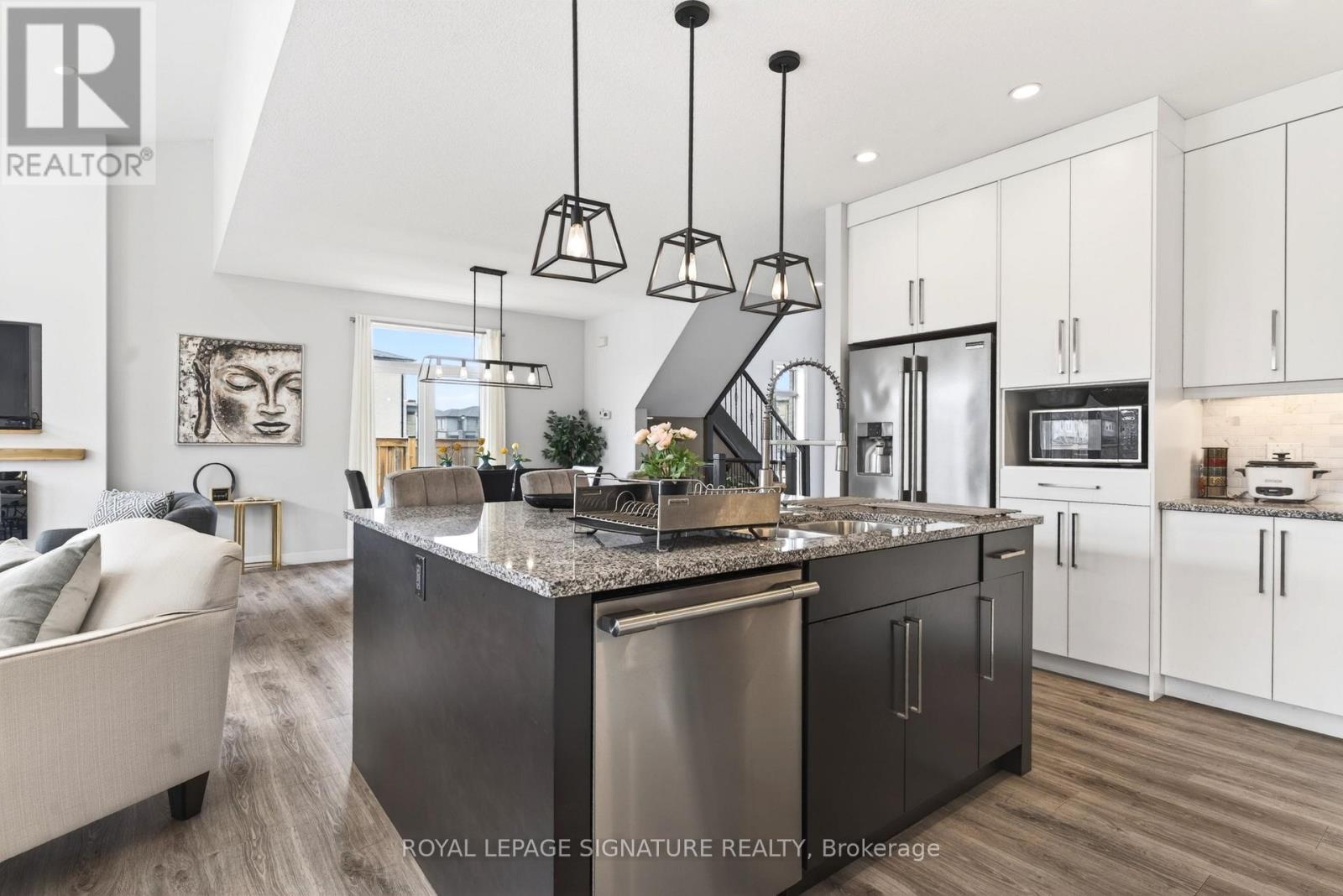 2147 Wateroak Drive, London North (North S), Ontario  N6G 0P9 - Photo 19 - X13005524