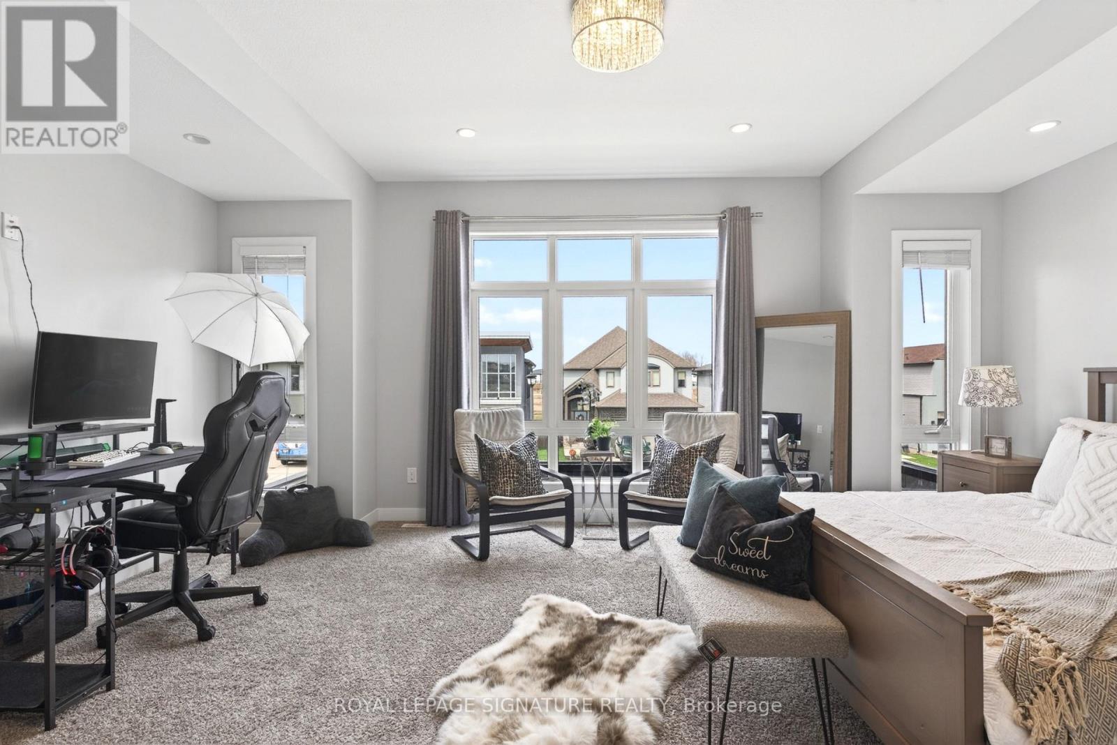 2147 Wateroak Drive, London North (North S), Ontario  N6G 0P9 - Photo 28 - X13005524