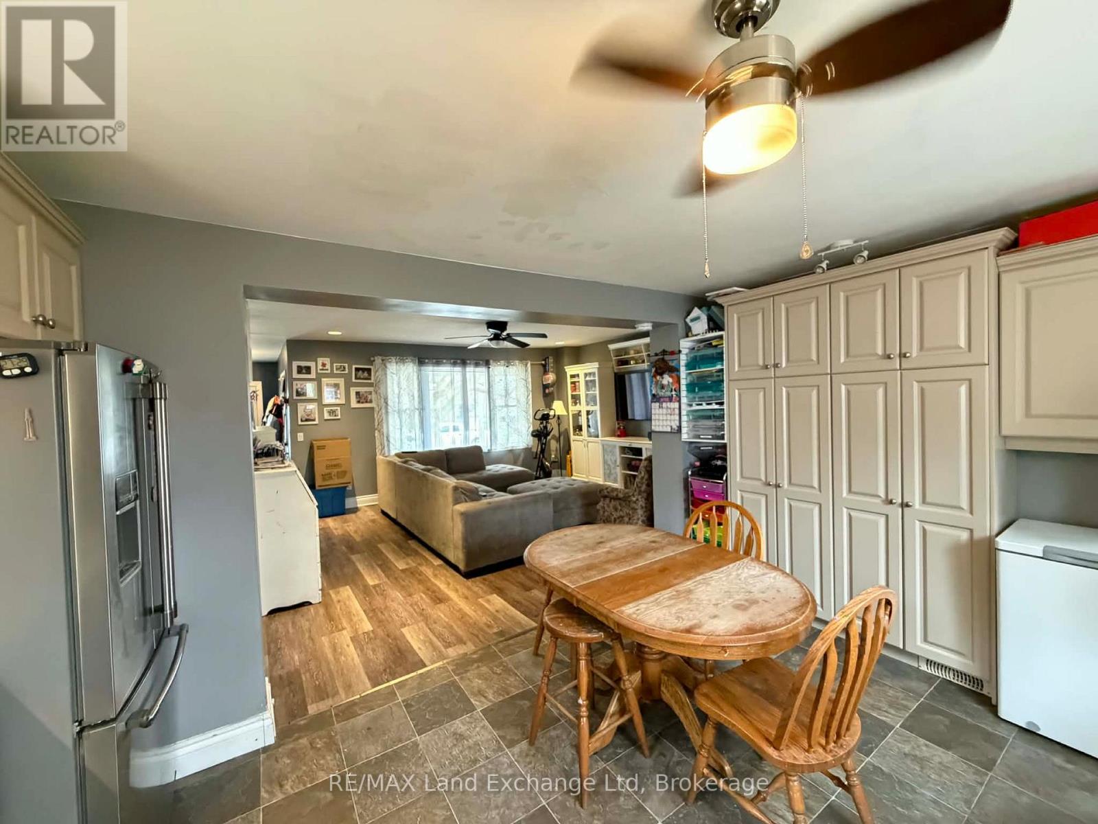 129 Victoria Street E, North Huron, Ontario  N0G 2W0 - Photo 7 - X13008840