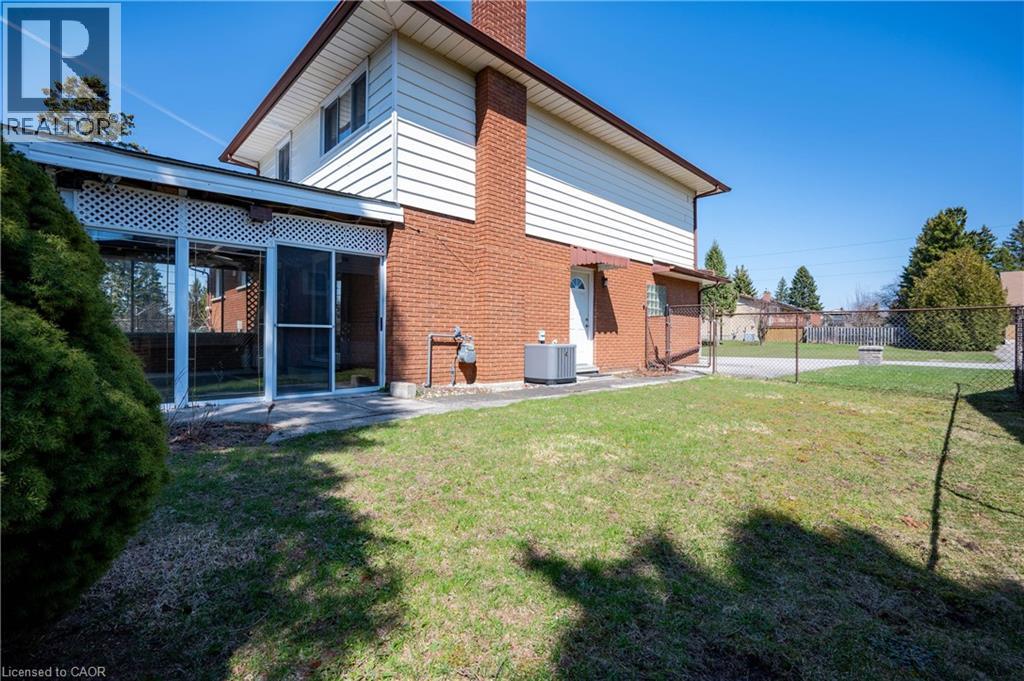 7 Lichty Crescent, Kitchener, Ontario  N2B 2Z5 - Photo 42 - 40789664