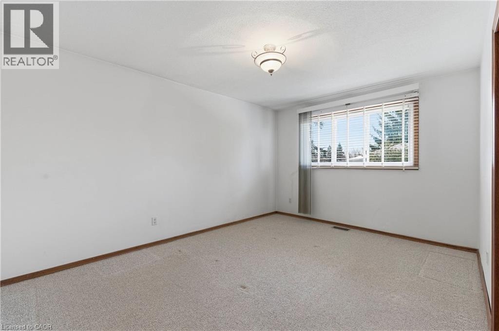 7 Lichty Crescent, Kitchener, Ontario  N2B 2Z5 - Photo 27 - 40789664