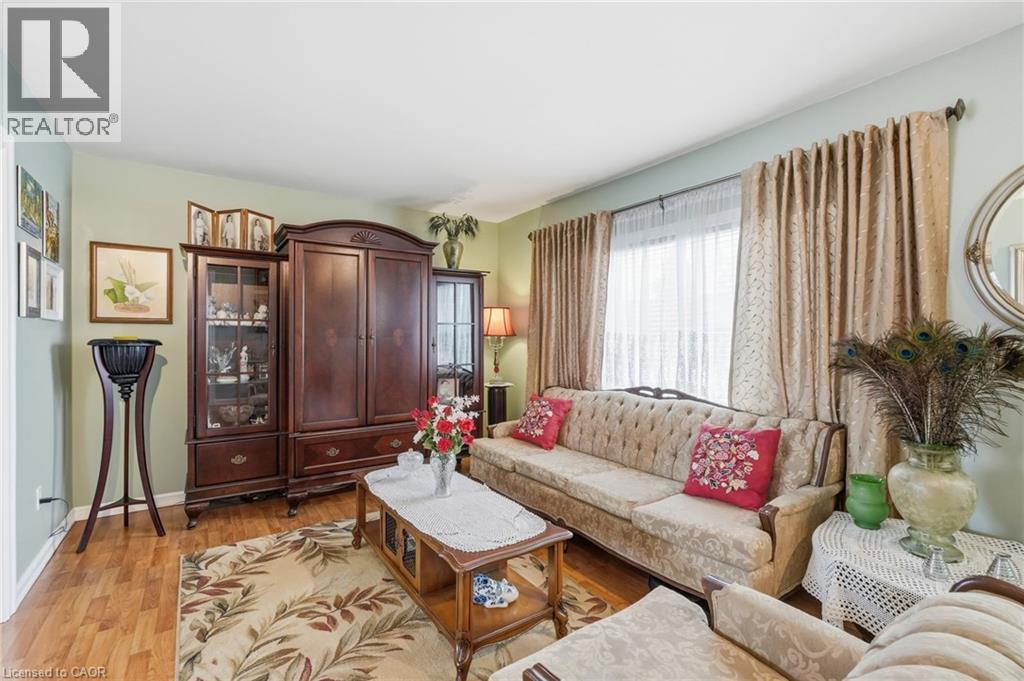 54 Bingham Road, Hamilton, Ontario  L8H 1W4 - Photo 9 - 40821534