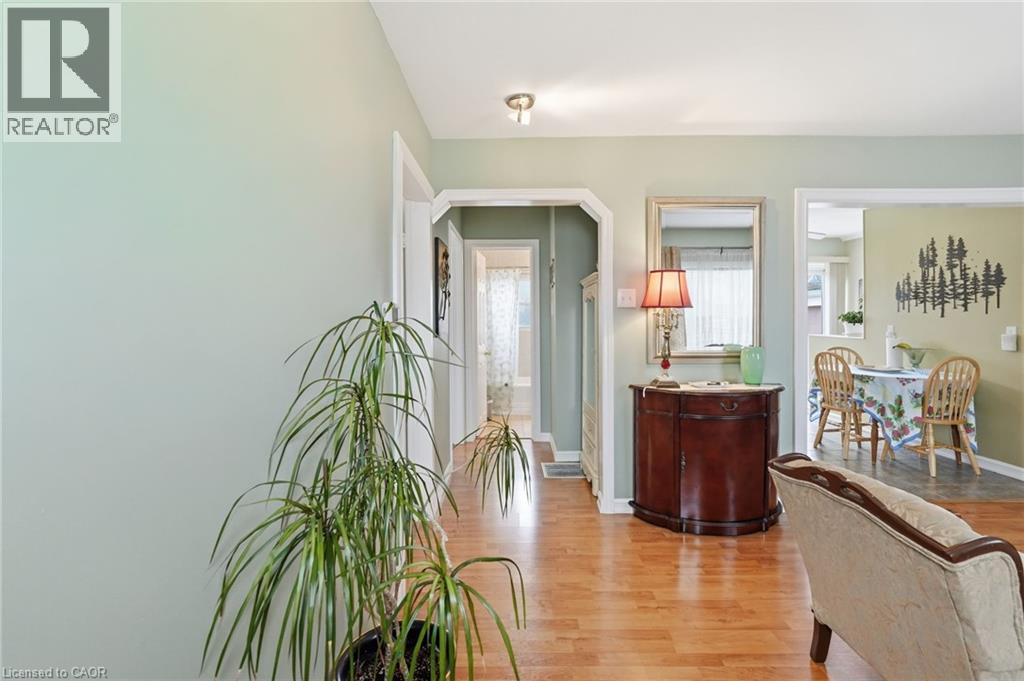 54 Bingham Road, Hamilton, Ontario  L8H 1W4 - Photo 7 - 40821534