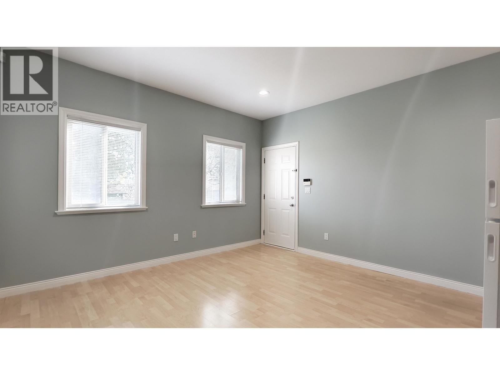 6060 Clinton Street, Burnaby, British Columbia  V5J 2M5 - Photo 9 - R3112304