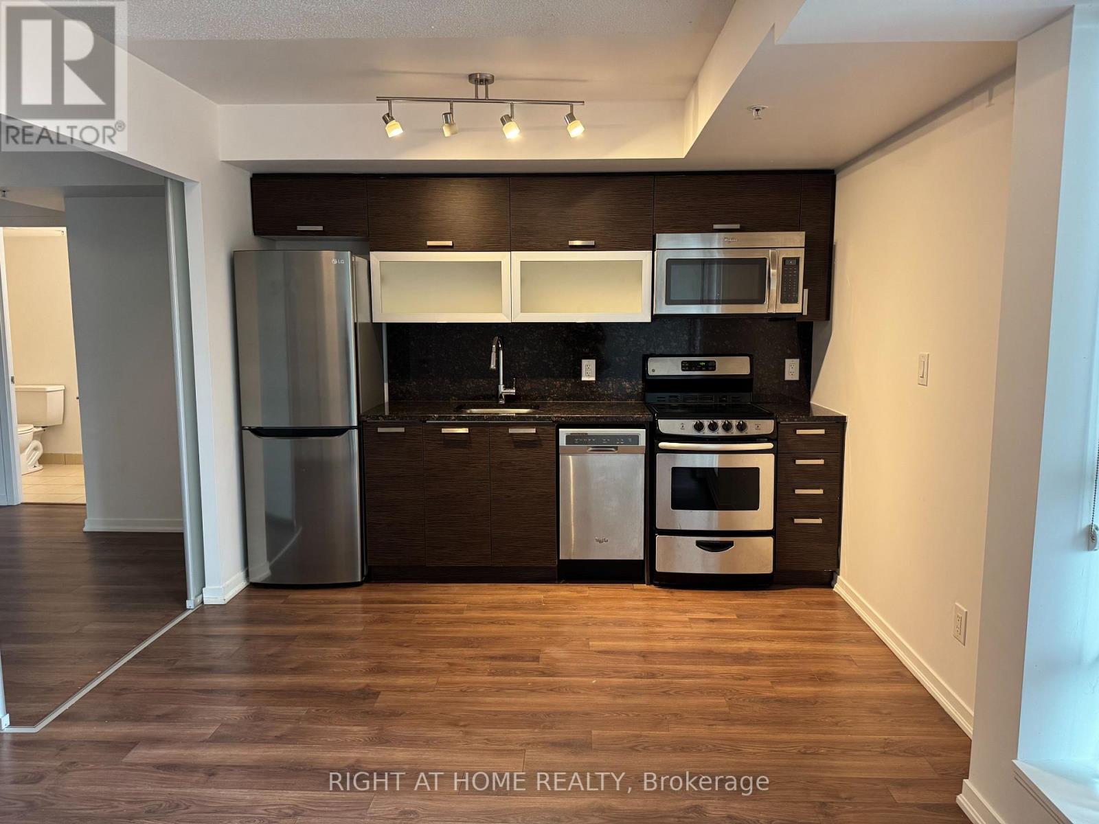 901 - 68 ABELL STREET, Toronto, Ontario