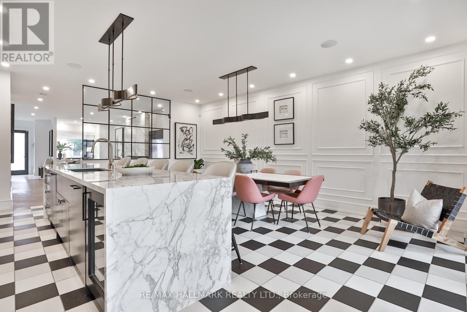 553 Davisville Avenue, Toronto, Ontario  M4S 1J2 - Photo 14 - C13008834