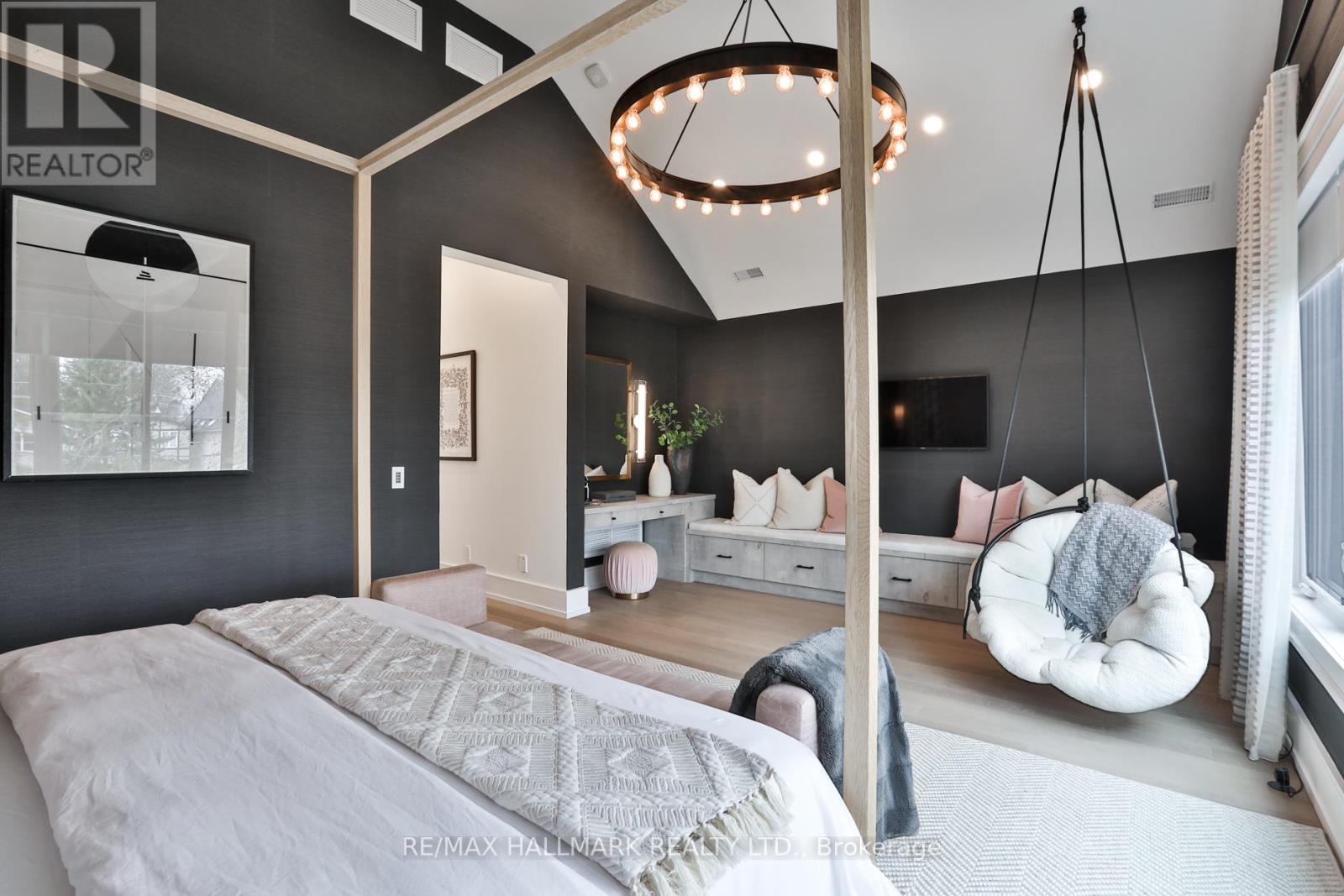 553 Davisville Avenue, Toronto, Ontario  M4S 1J2 - Photo 24 - C13008834