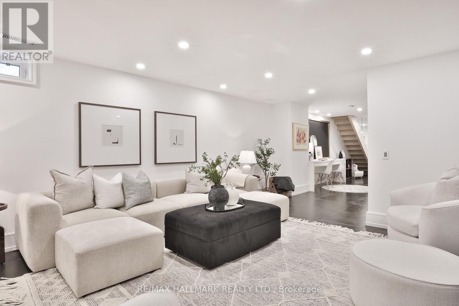 553 Davisville Avenue, Toronto, Ontario  M4S 1J2 - Photo 36 - C13008834