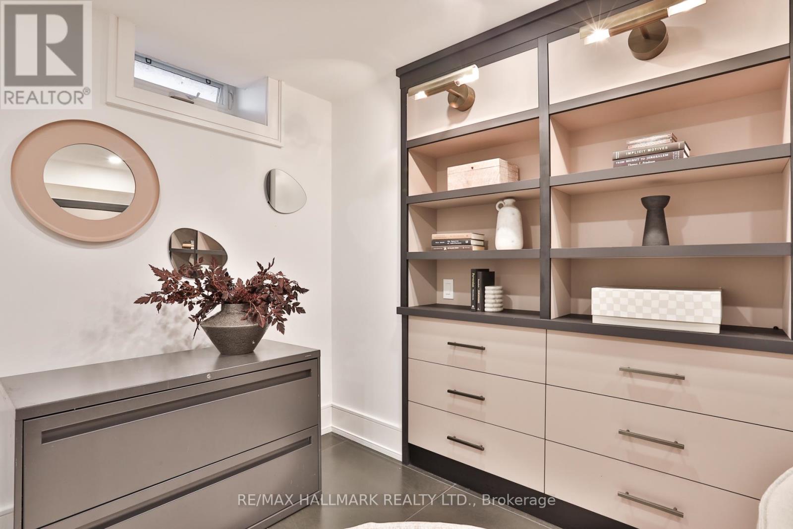 553 Davisville Avenue, Toronto, Ontario  M4S 1J2 - Photo 39 - C13008834