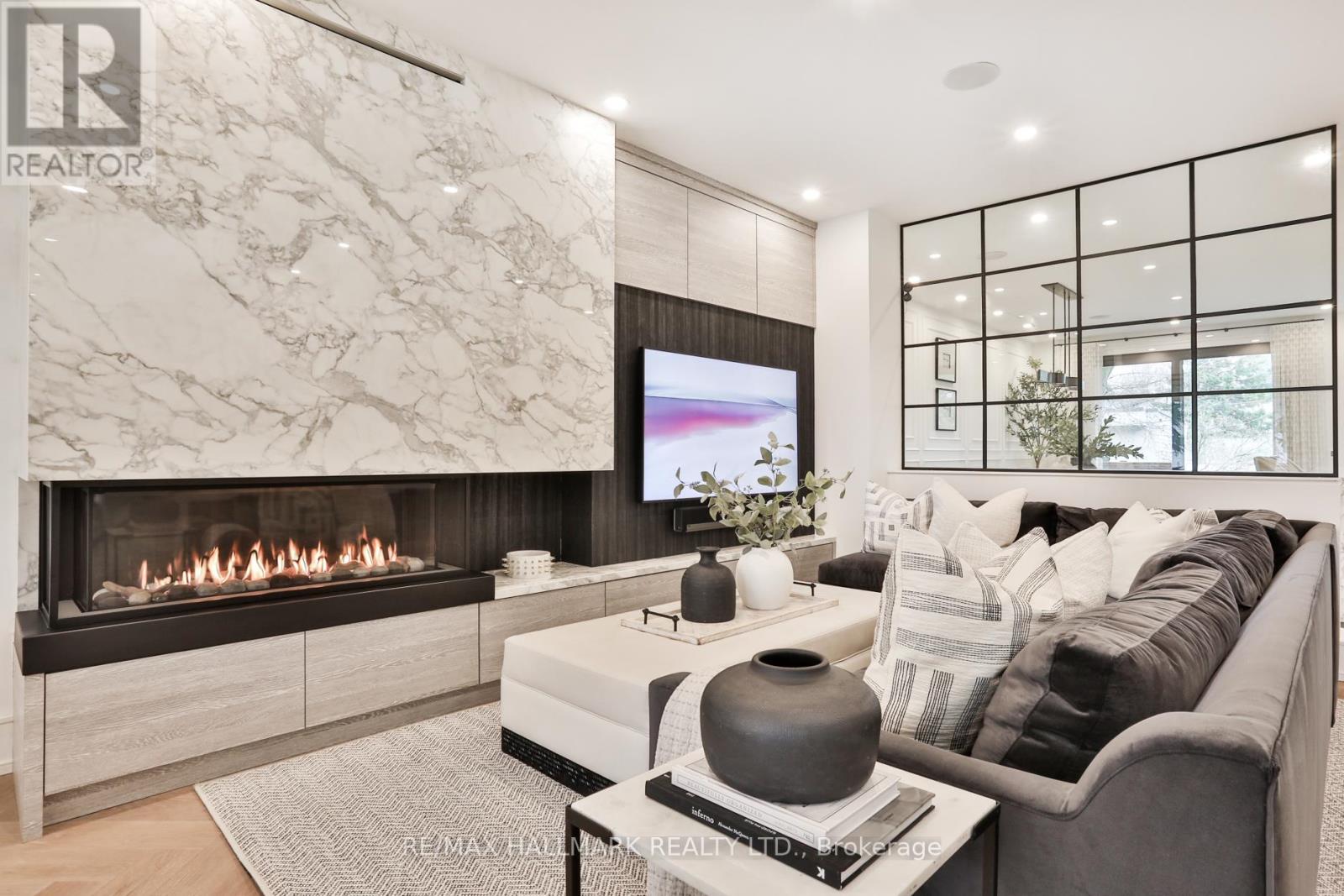 553 Davisville Avenue, Toronto, Ontario  M4S 1J2 - Photo 9 - C13008834