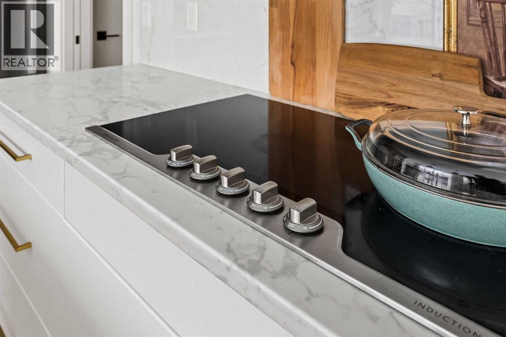 68 Cranbrook Cape Se, Calgary, Alberta  T3M 3L5 - Photo 16 - A2290532