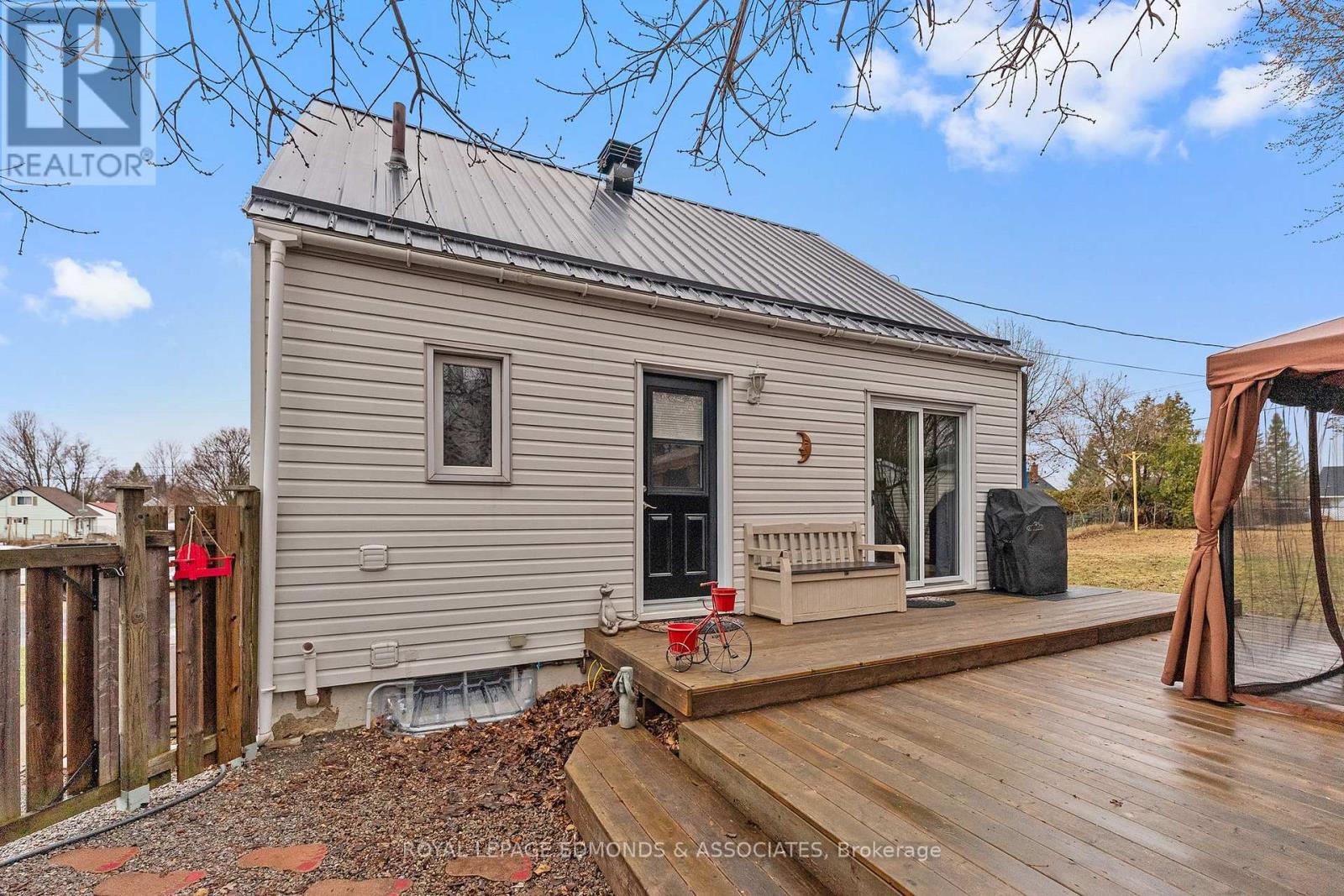 341 Chamberlain Street, Pembroke, Ontario  K8A 2M7 - Photo 35 - X13008824