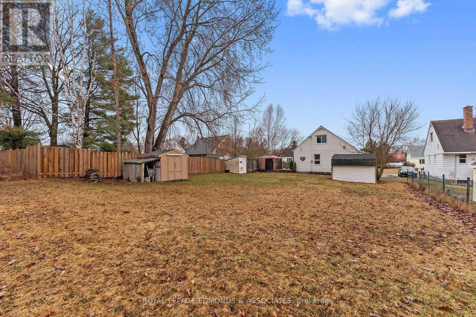 341 Chamberlain Street, Pembroke, Ontario  K8A 2M7 - Photo 40 - X13008824