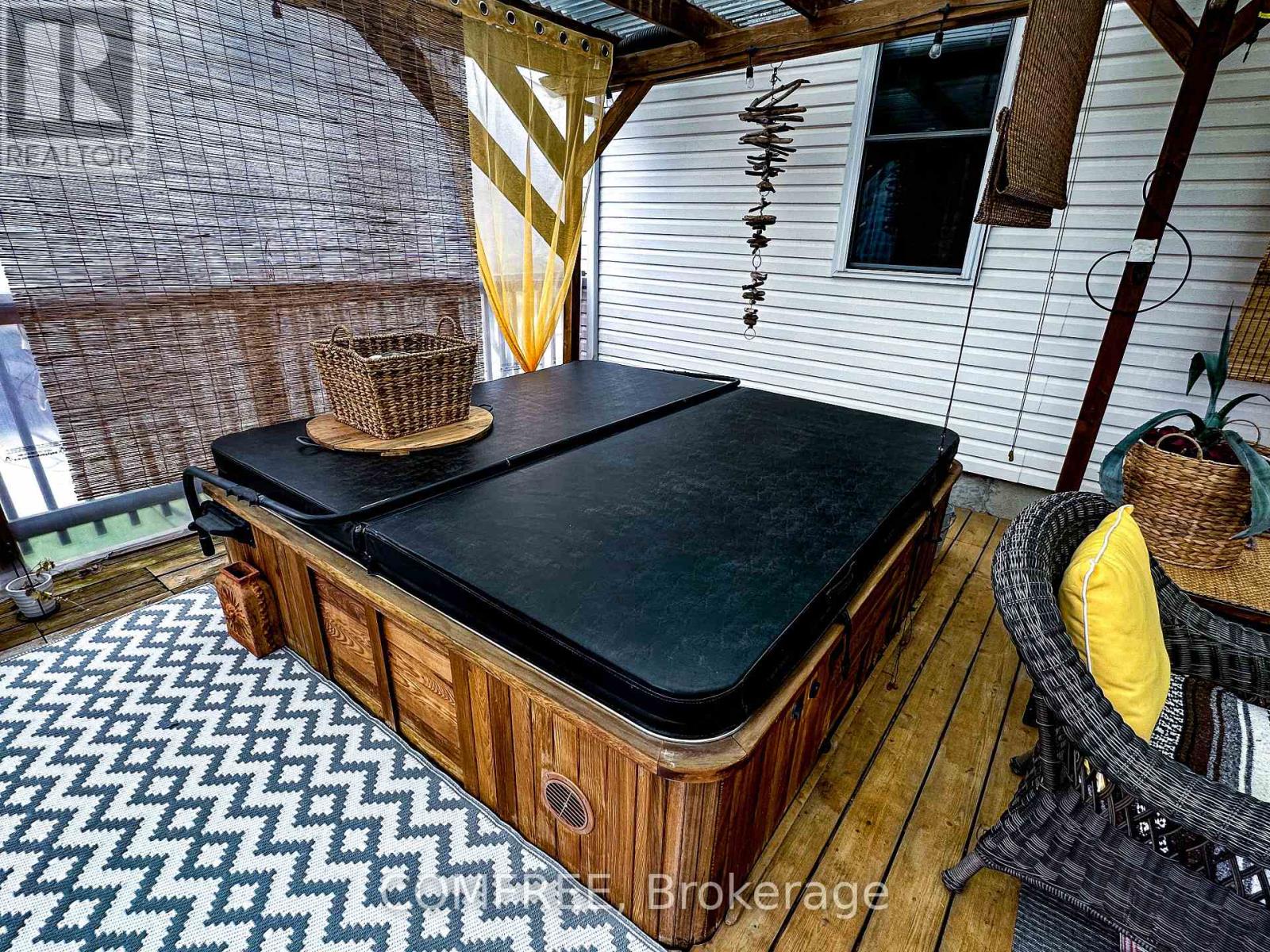 38 South Edgeware Road, St. Thomas, Ontario  N5P 2H4 - Photo 12 - X13008790