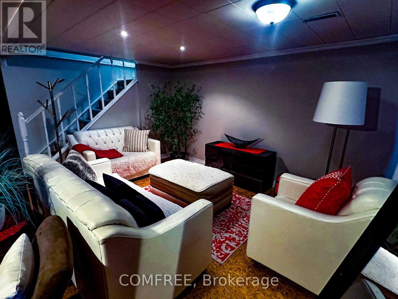 38 South Edgeware Road, St. Thomas, Ontario  N5P 2H4 - Photo 13 - X13008790