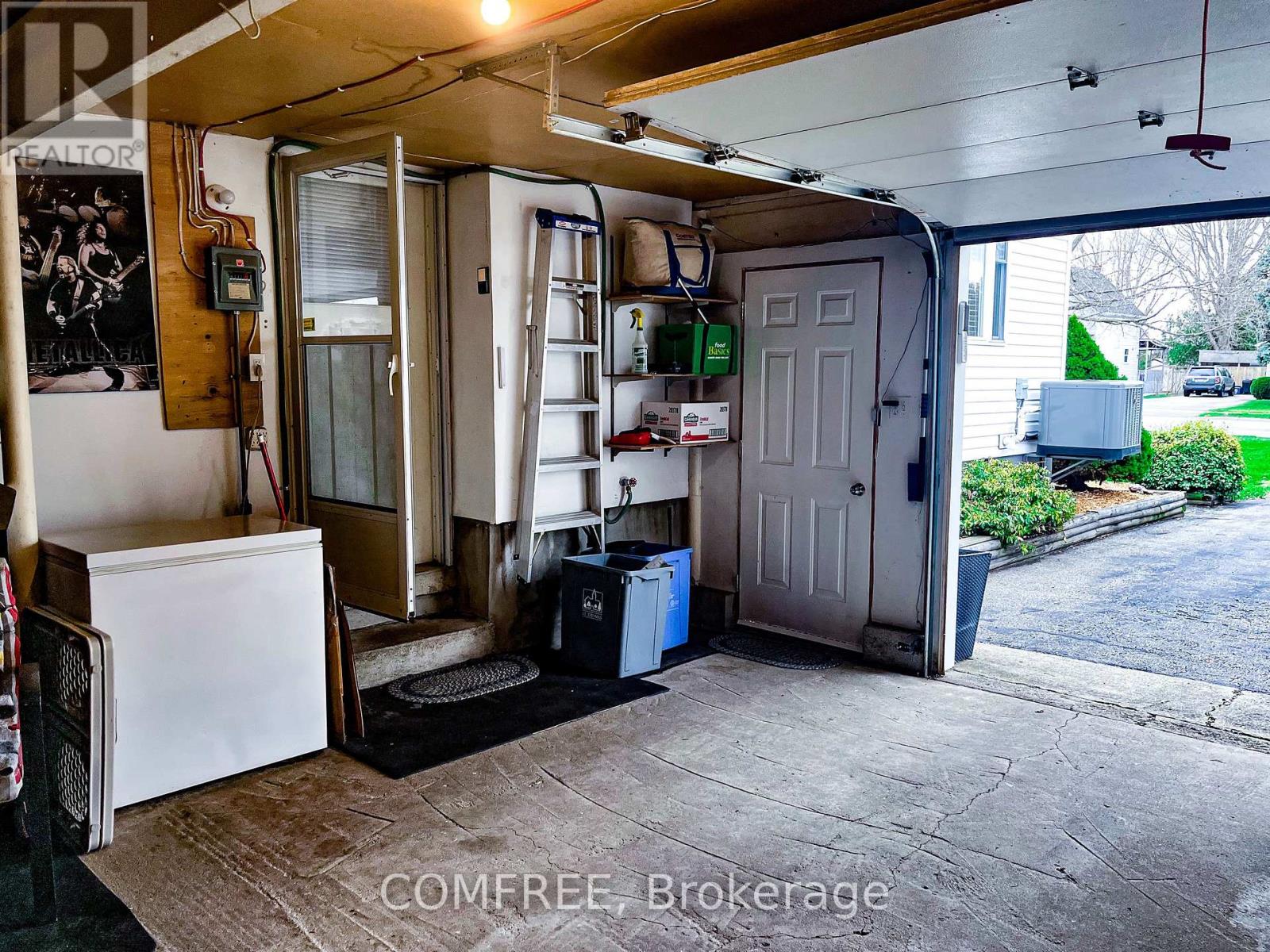 38 South Edgeware Road, St. Thomas, Ontario  N5P 2H4 - Photo 16 - X13008790