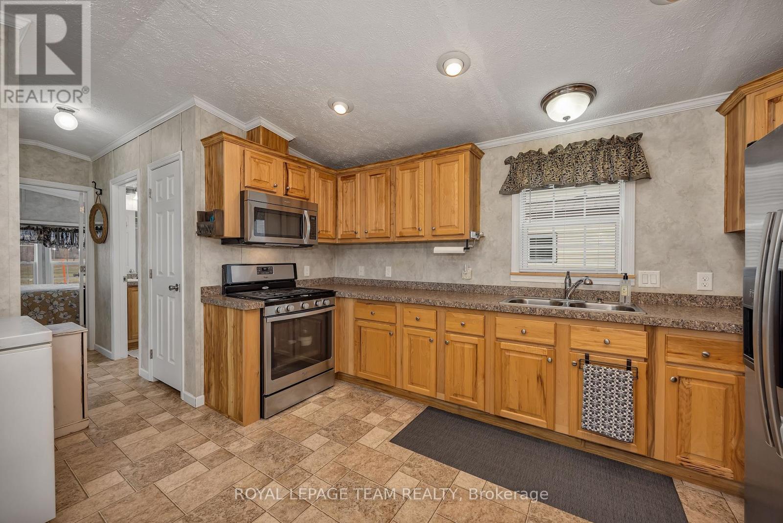 6707 Chris Tierney Private, Ottawa, Ontario  K4P 1H4 - Photo 12 - X13008796