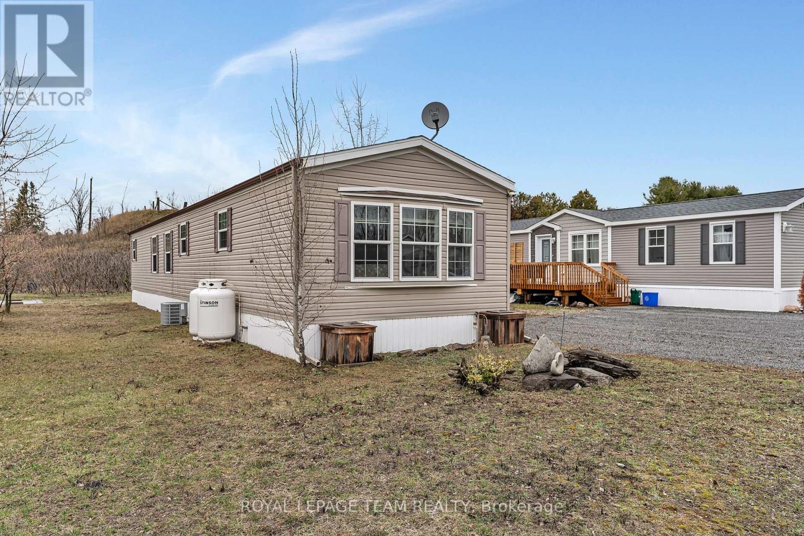 6707 Chris Tierney Private, Ottawa, Ontario  K4P 1H4 - Photo 2 - X13008796