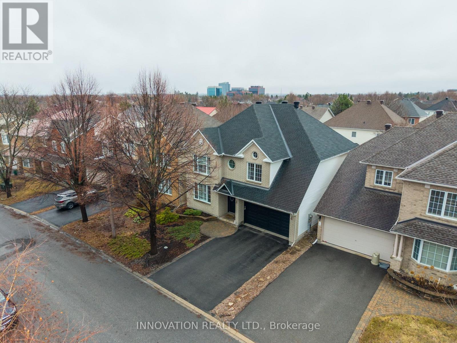 15 Whithorn Avenue, Ottawa, Ontario  K2K 3B2 - Photo 2 - X13008802