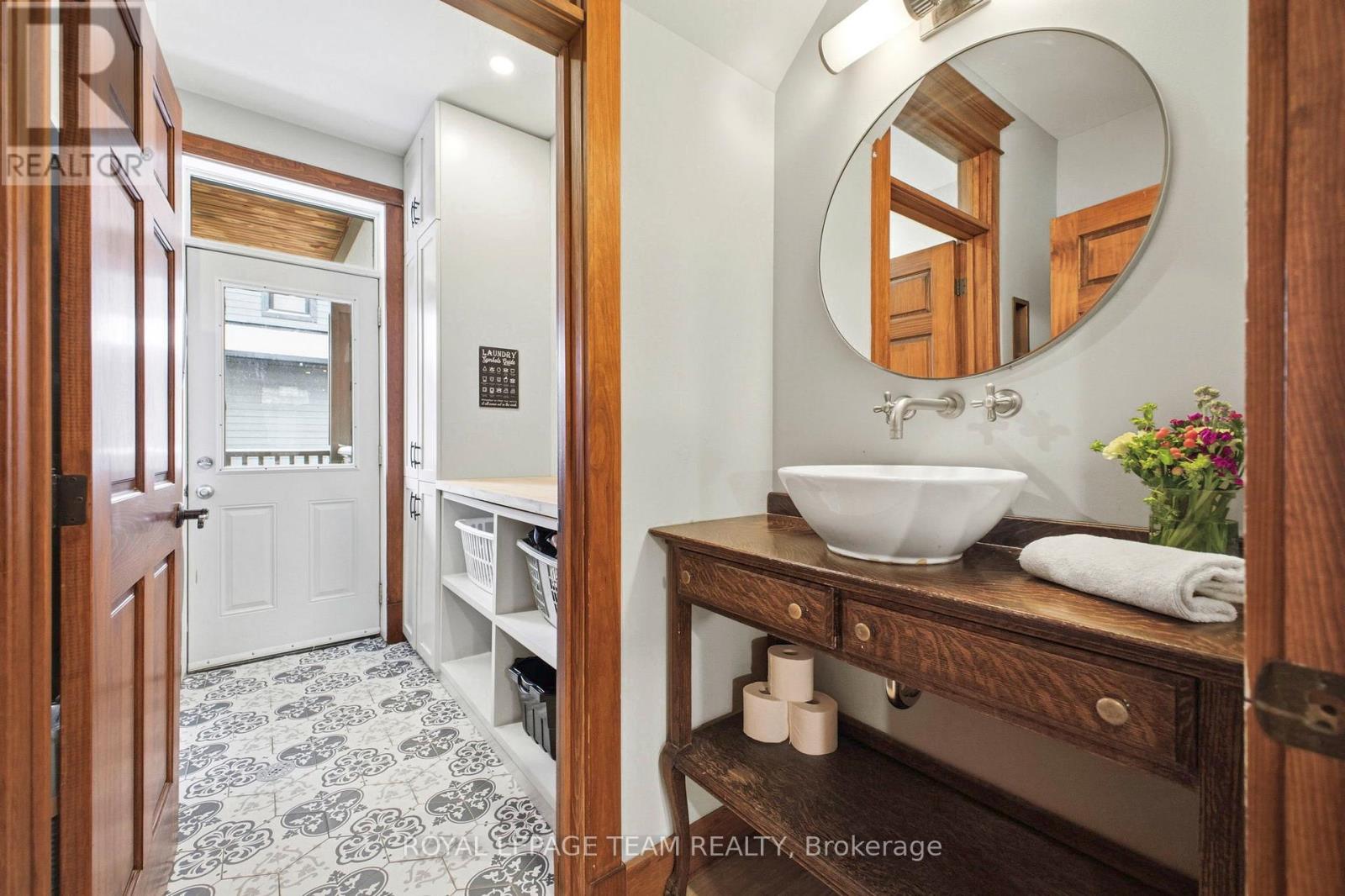 483 Golden Avenue, Ottawa, Ontario  K2A 2E4 - Photo 11 - X13008828