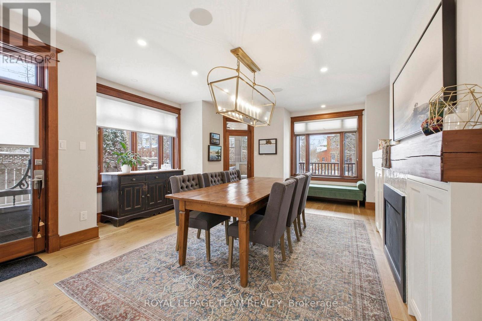 483 Golden Avenue, Ottawa, Ontario  K2A 2E4 - Photo 3 - X13008828