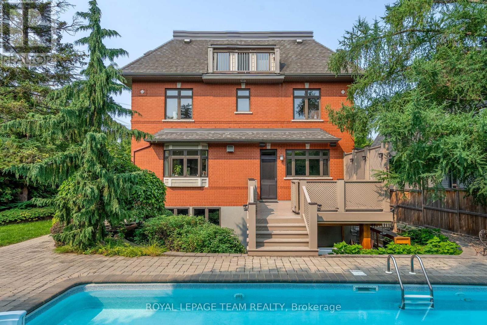 483 Golden Avenue, Ottawa, Ontario  K2A 2E4 - Photo 31 - X13008828