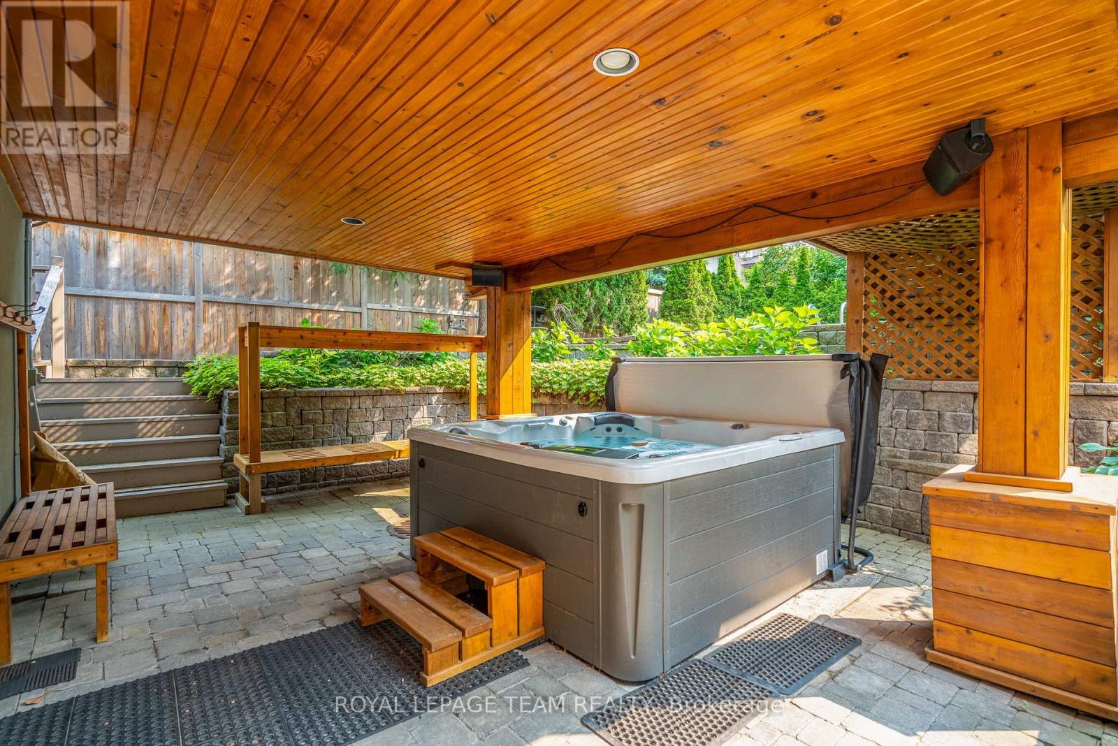 483 Golden Avenue, Ottawa, Ontario  K2A 2E4 - Photo 41 - X13008828