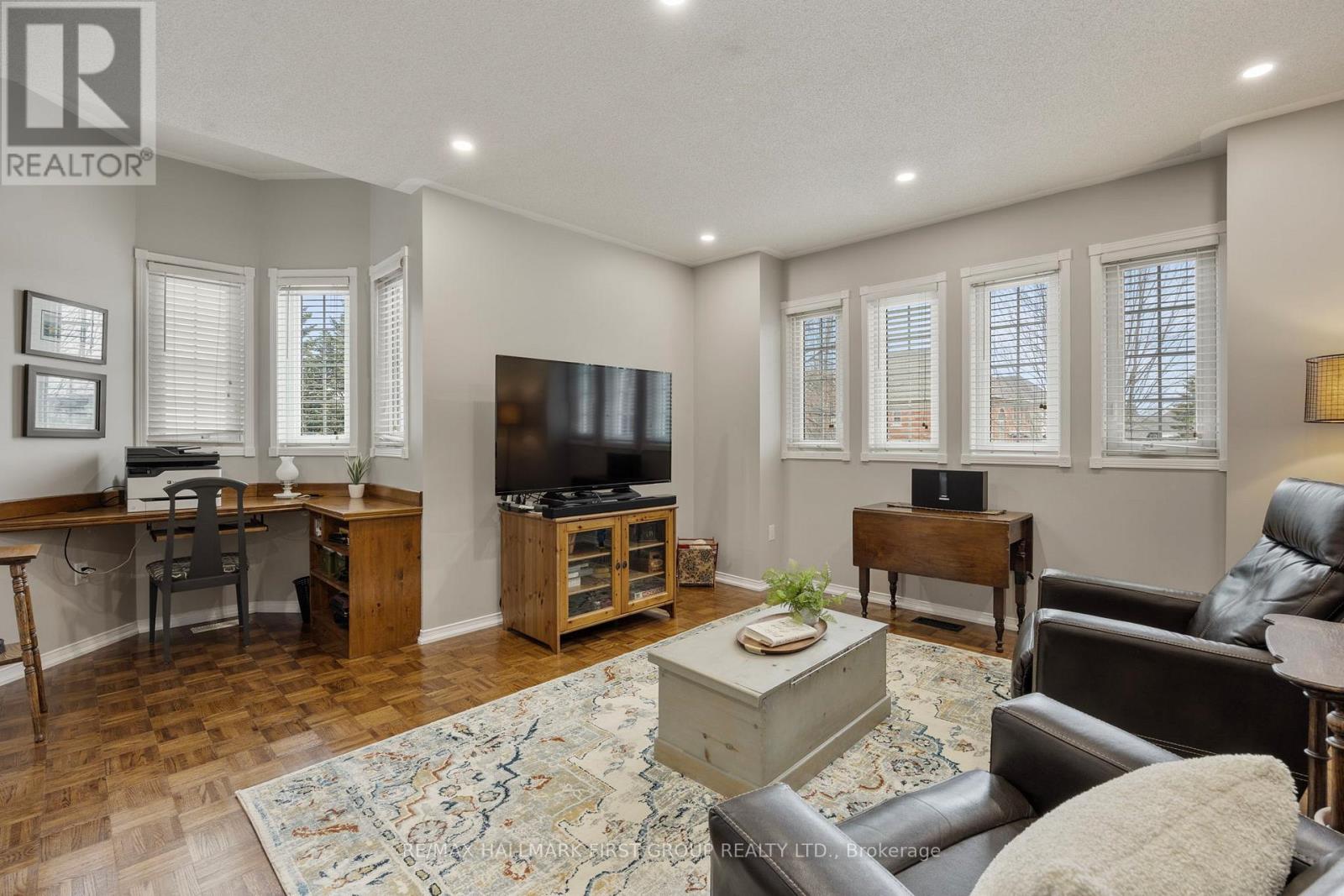 5 Knox Crescent, Whitby, Ontario  L1M 1C8 - Photo 13 - E13008798