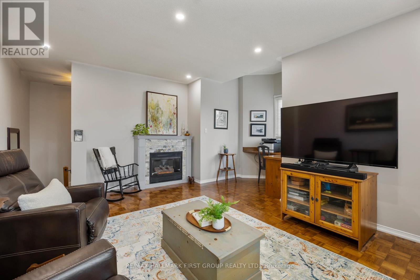 5 Knox Crescent, Whitby, Ontario  L1M 1C8 - Photo 15 - E13008798