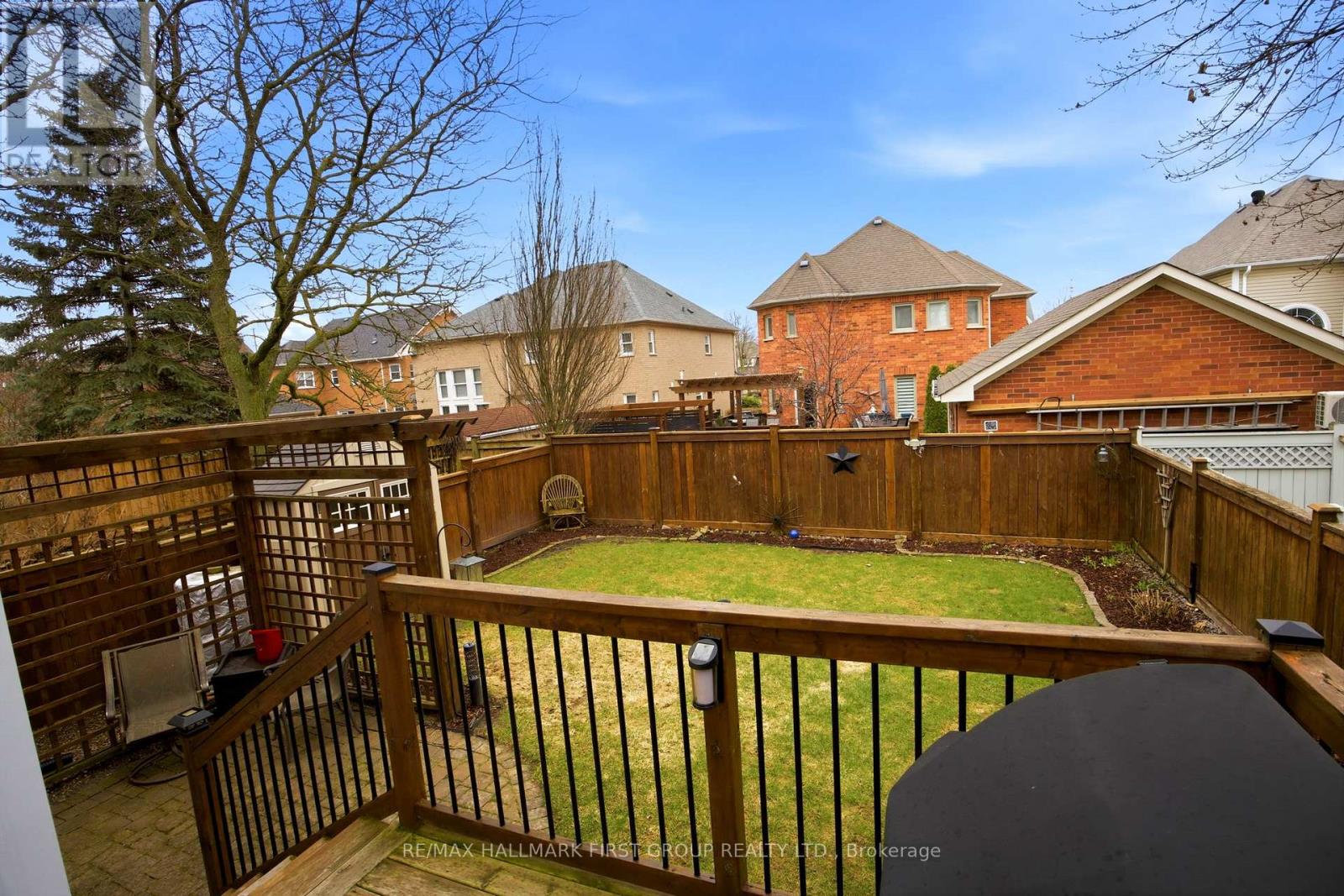 5 Knox Crescent, Whitby, Ontario  L1M 1C8 - Photo 35 - E13008798