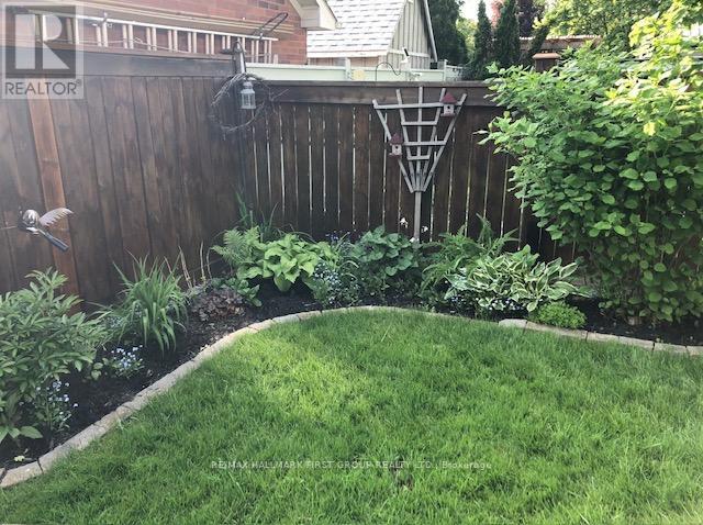 5 Knox Crescent, Whitby, Ontario  L1M 1C8 - Photo 45 - E13008798