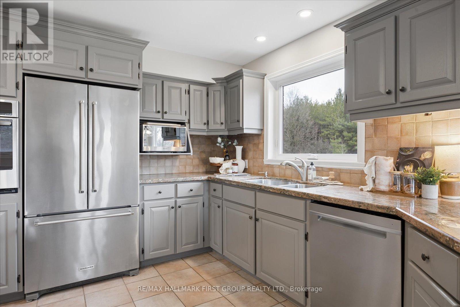 4655 Sideline 6, Pickering, Ontario  L1Y 1A2 - Photo 10 - E13008808