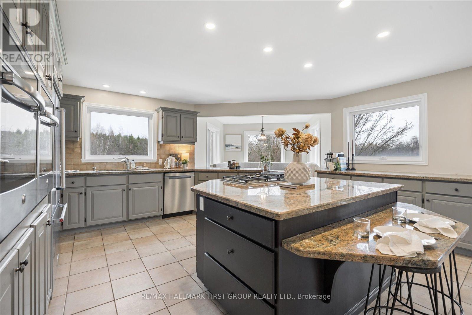 4655 Sideline 6, Pickering, Ontario  L1Y 1A2 - Photo 9 - E13008808