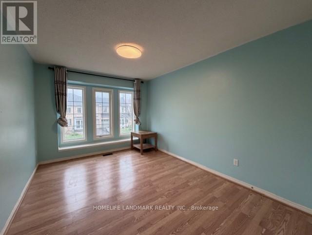 108 Nahanni Drive, Richmond Hill, Ontario  L4B 4L5 - Photo 11 - N13000956