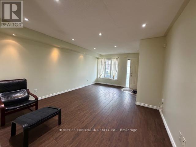 108 Nahanni Drive, Richmond Hill, Ontario  L4B 4L5 - Photo 2 - N13000956