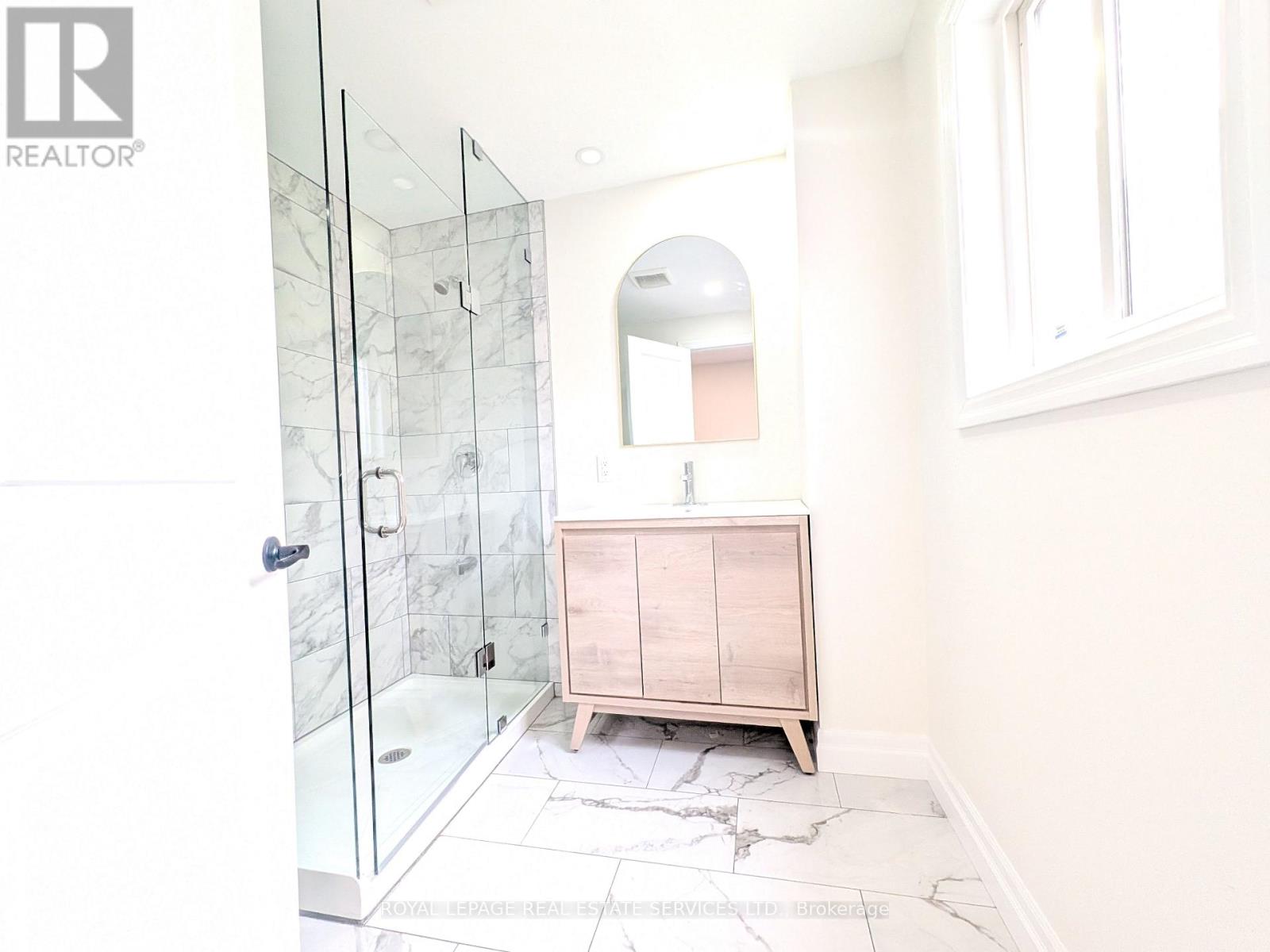 6544 Opera Glass Crescent, Mississauga, Ontario  L5W 1S1 - Photo 47 - W13008166