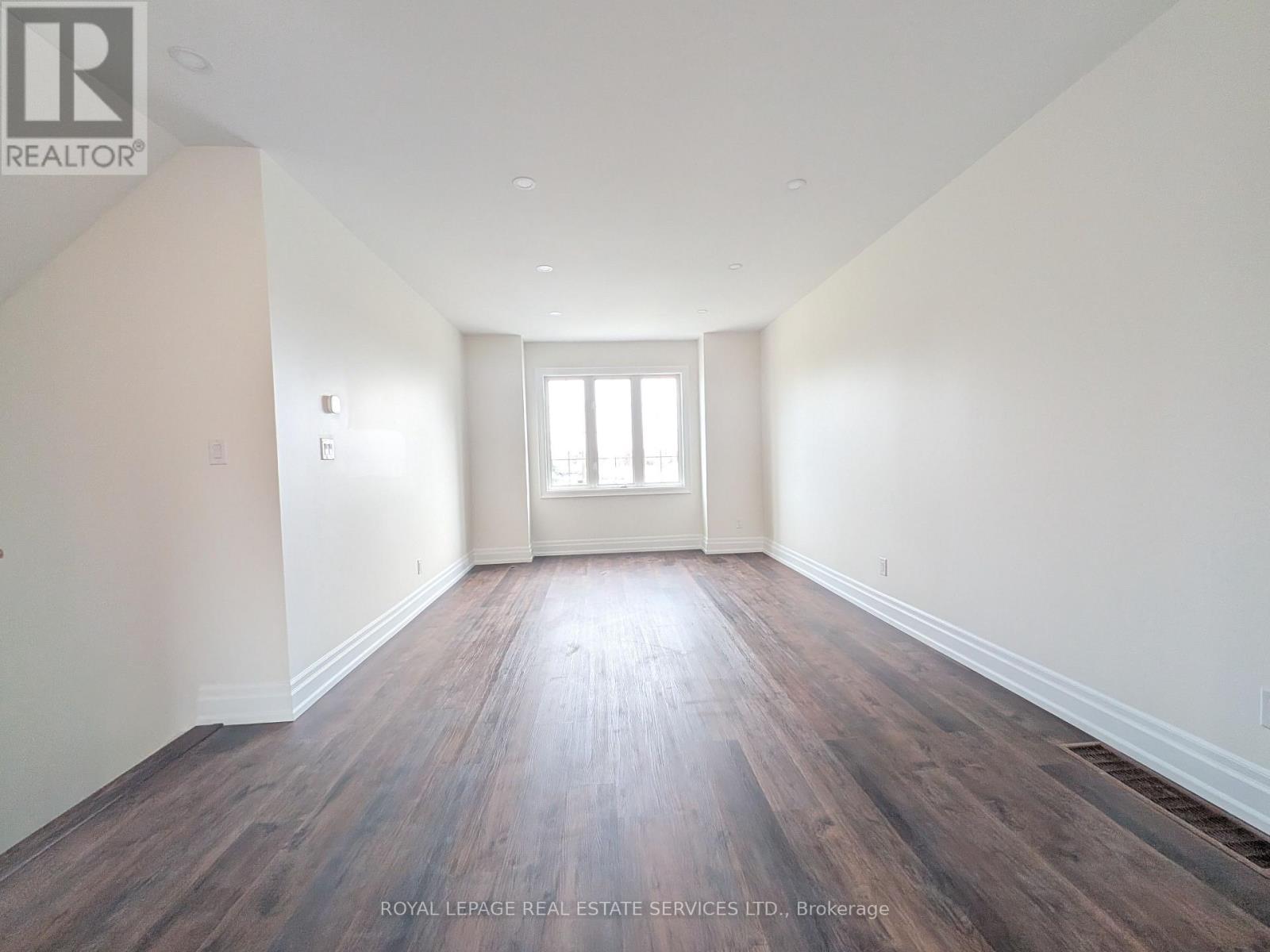 6544 Opera Glass Crescent, Mississauga, Ontario  L5W 1S1 - Photo 5 - W13008166