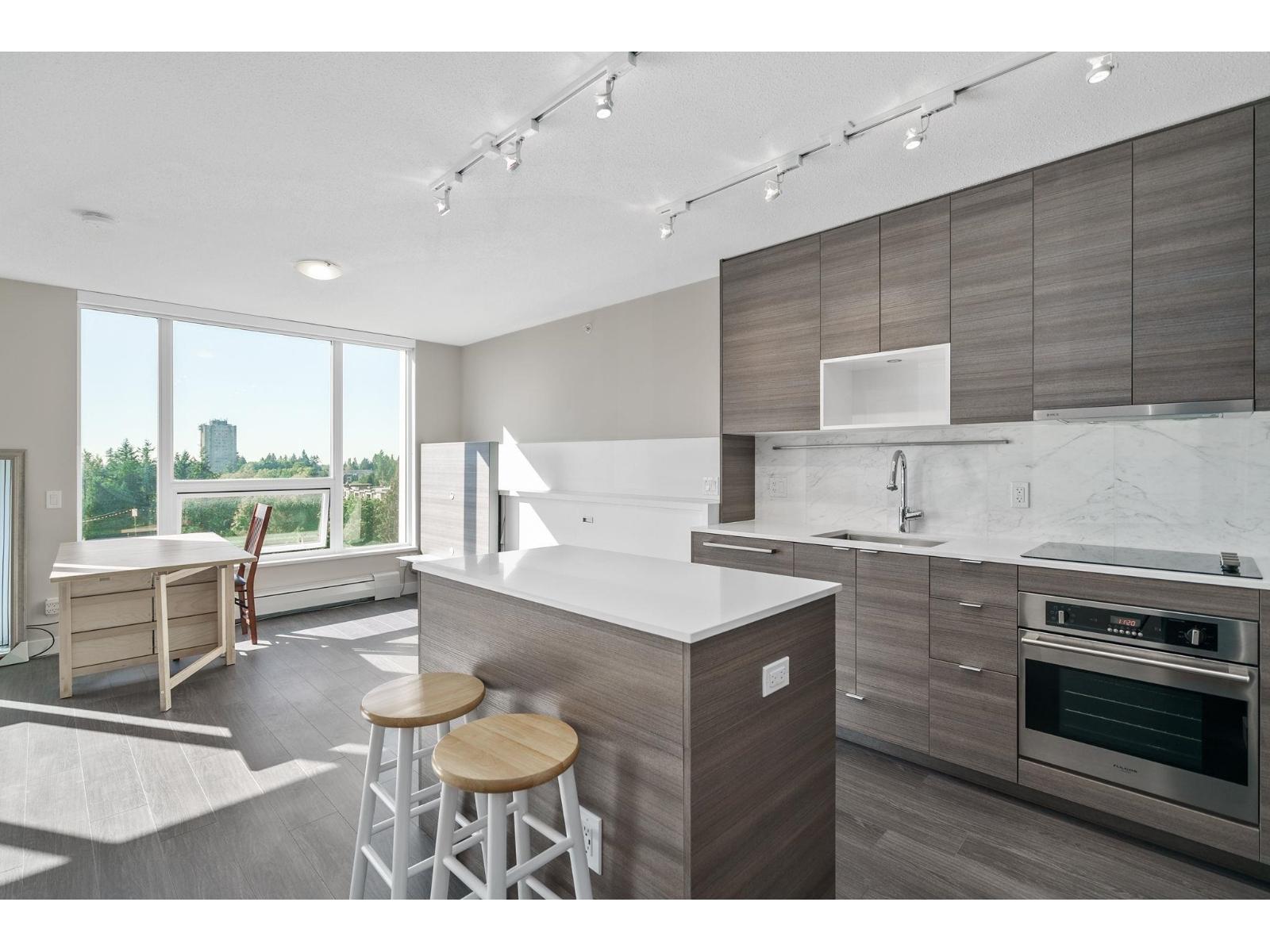 12xx 13398 104 Avenue, Surrey, British Columbia  V3T 1V6 - Photo 3 - R3112447