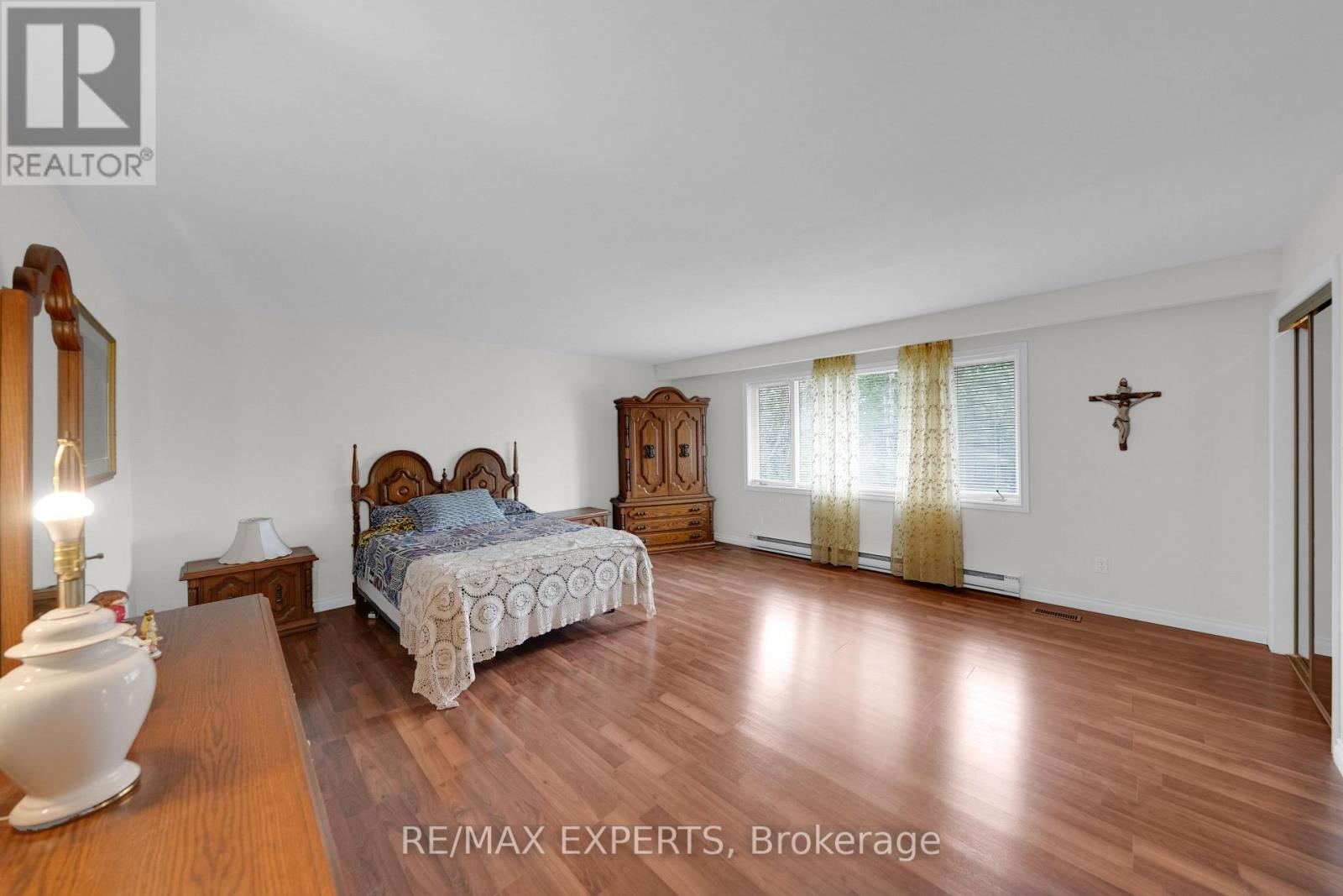 6242 6th Line, New Tecumseth, Ontario  L0G 1W0 - Photo 18 - N13008830