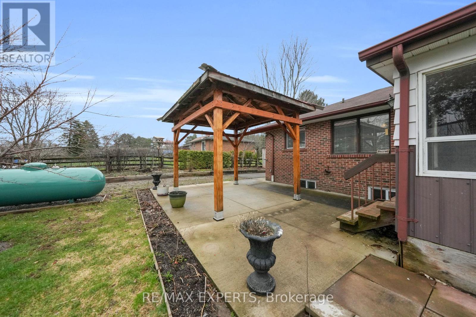 6242 6th Line, New Tecumseth, Ontario  L0G 1W0 - Photo 45 - N13008830