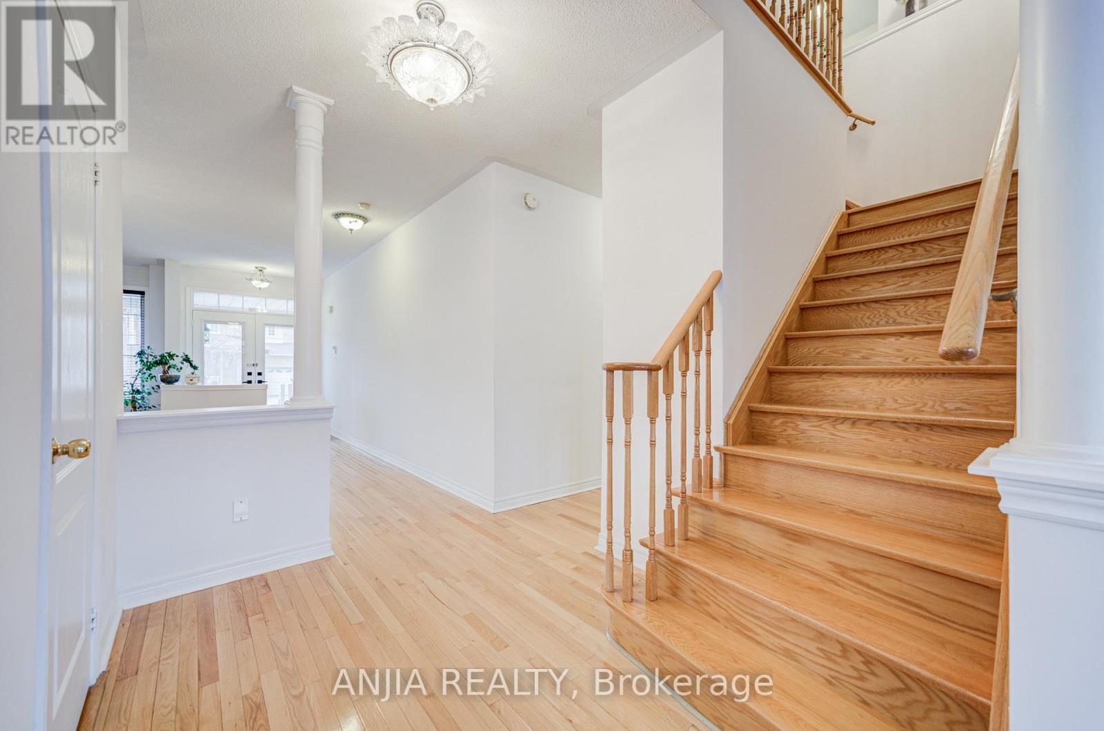 6 Linsmary Court, Markham, Ontario  L6E 1L2 - Photo 29 - N13008878