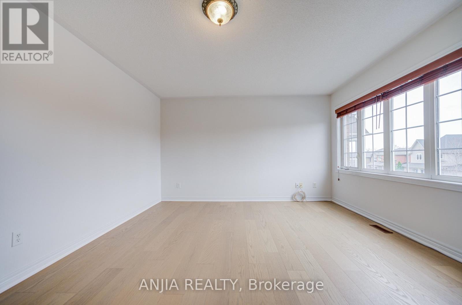 6 Linsmary Court, Markham, Ontario  L6E 1L2 - Photo 41 - N13008878